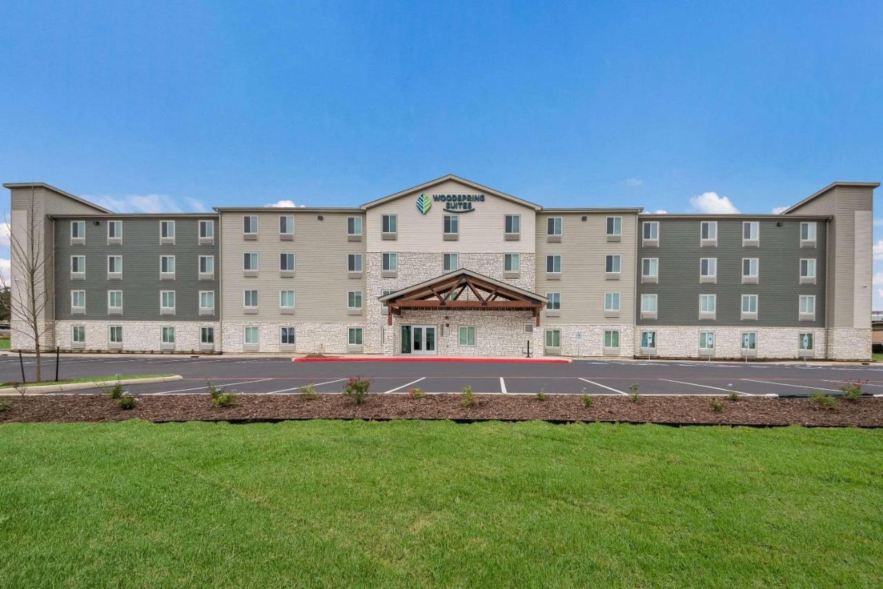 Woodspring Suites San Antonio Utsa - Medical Center Exterior photo