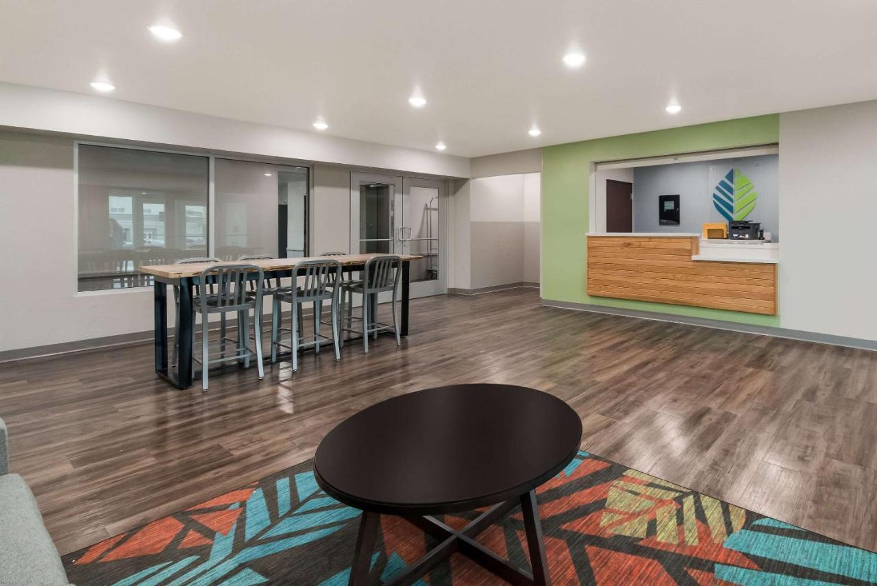Woodspring Suites San Antonio Utsa - Medical Center Exterior photo
